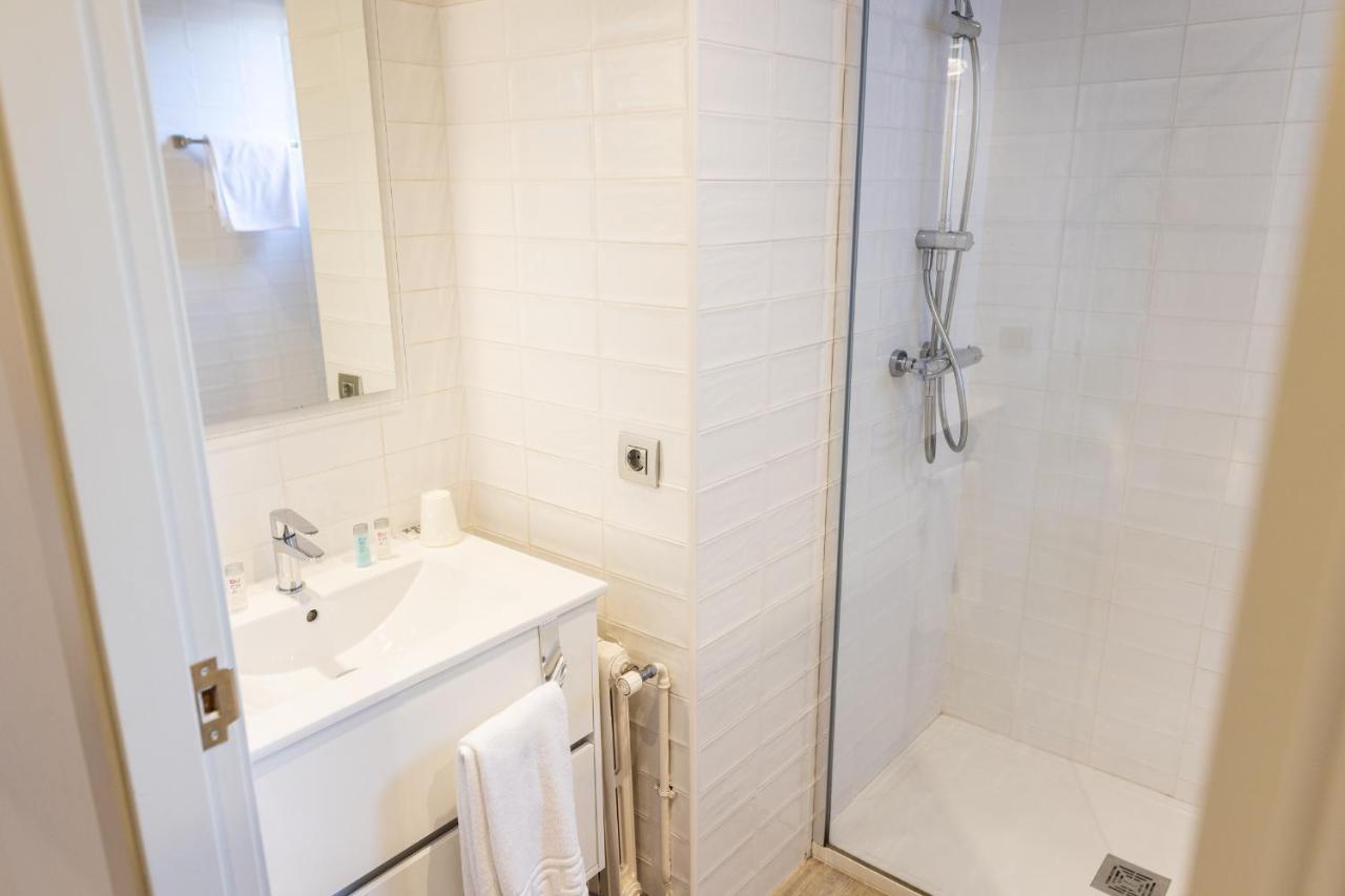 Hotel Terminus Puigcerdà Екстериор снимка