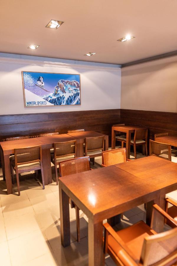 Hotel Terminus Puigcerdà Екстериор снимка