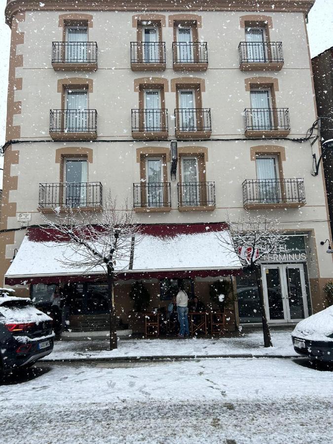 Hotel Terminus Puigcerdà Екстериор снимка
